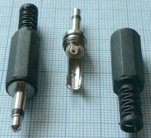 Mufa jack tata 3,5mm mono, pe cablu 5mm