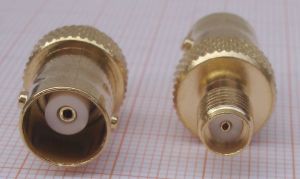 Adaptor/reductie  BNC mama - SMA mama