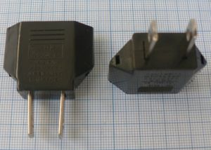 Adaptor de retea, priza europa - priza plata SUA/UK, fara impamantare