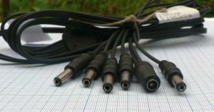 Cablu pentru surse DC mama 2,1x5,5mm - 5x DC tata 2,1x5,6mm, 2m