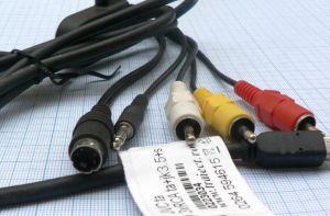 Cablu 3*RCA tata+SVHS tata 4pini+JACK tata 3, 5mm mono - JVC AV tata 1, 5m