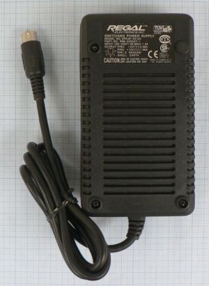 Sursa de alimentare, iesiri 5/12V-5A/1A, intrare 220Vca