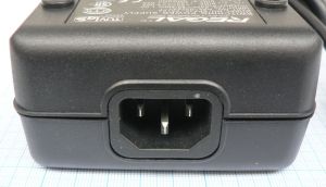 Sursa de alimentare, iesiri 5/12V-5A/1A, intrare 220Vca