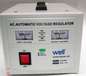 Stabilizator de tensiune cu servo AVR, 1000VA, intrare 150-220Vca, iesire 220Vca