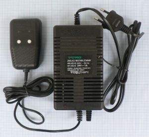 Sursa de alimentare 24V/1A, intrare 220Vca, cu transformator