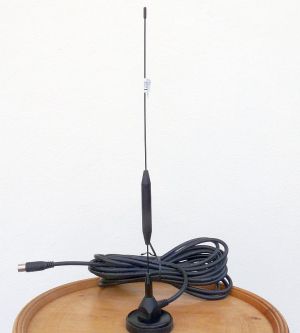 Antena magnetica DVB-T, canale 5-12/21-69, castig 3-5dBi