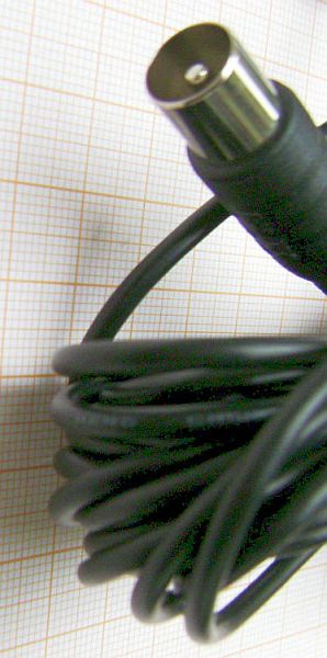 Antena TV UIF, auto/pachet, castig max. 10dBi