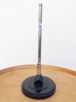 Antena pentru amplificare semnal de telefonie mobila, telescopica,2.5m ,conector, cistig 5 dBi