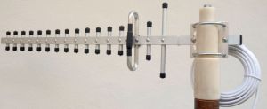 Antena pentru amplificare semnal de telefonie mobila Yagi 12dB polarizare H/V, 60/35, SMA tata