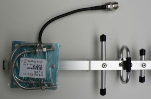 Antena pentru amplificare semnal DCS/UMTS(3G), castig 12dB