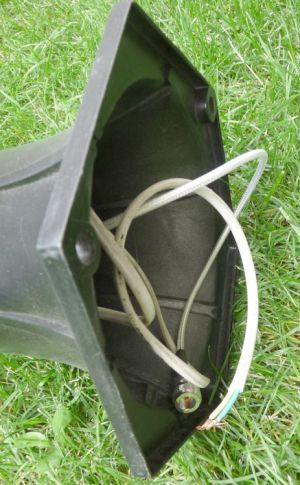 Antena camuflaj, tip felinar mare, GSM/UMTS/3G/2,4GHz, 800-960/1710-2500MHz, castig 4,5-7dBi