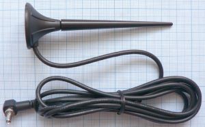 Antena magnetica,pentru amplificare a semnalului in frecventa 900 MHz / 1.8 GHz /2100 GHz, cistig: 2-3 dBi