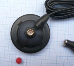 Antena magnetica, 900MHz/1,8GHz/2100MHz, castig 0-4dBi
