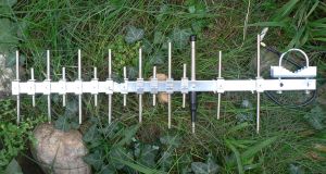 Antena pentru amplificare de semnal,  800-3000 Mhz, 14 dBi