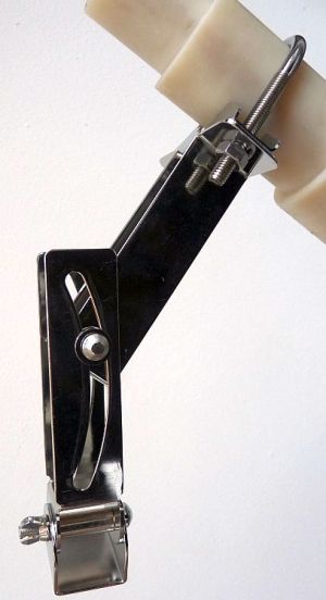 Suport antena cu fixare mecanica