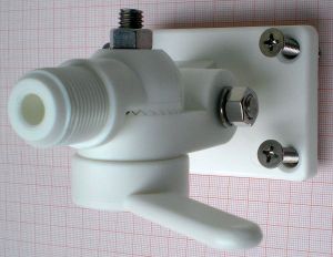 Suport plastic pentru antena, cu 2 grade de libertate, fixare in 4 suruburi