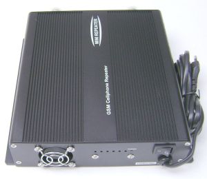 Amplificator/repetor de semnal in reteaua GSM,  600 mp
