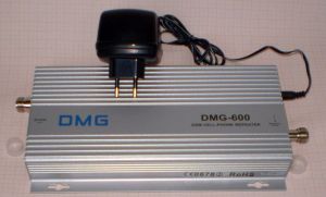 Amplificator/repetor de semnal, retea GSM, pentru max. 300 mp