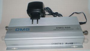 Amplificator/repetor de semnal, retea GSM, pentru max. 300 mp