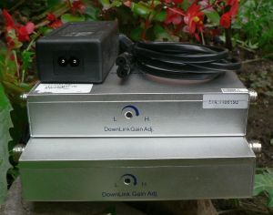 Amplificator/repetor de semnal, retea EGSM/GSM, pentru max. 1000 mp
