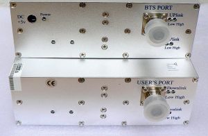 Amplificator/repetor de semnal, retea EGSM/GSM/UMTS, pentru 250-500 mp