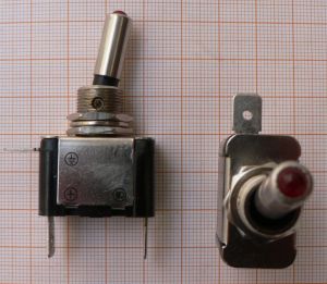 Intrerupator cu tija On-Off, nichelat, 1circ/2pol, 25A/250V, fi12mm, 28x16mm, papuci 6,3mm, iluminat cu bec 12V/25mA