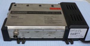 Amplifificator pentru semnal TV/CATV , 4* IN/1* OUT, in banda FM-FIF-UIF, castig 18-33db, pentru cladiri