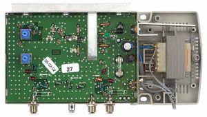 Amplificator de semnal TV CATV  1*IN-2*OUT, in banda TV 47-862 ,castig  34 db, reglabil