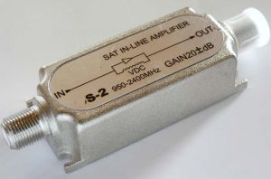 Amplificator de semnal TV SAT 1*IN-1*OUT, de interior, in banda 950 - 2400Mhz, castig 20dB, DC pass