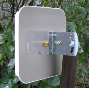 Antena pentru amplificare semnal de telefonie mobila GSM, 14dbi